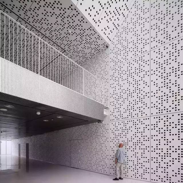 西班牙美術博物館鋁板沖孔網